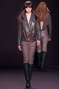 Vivienne Tam F/W 01 Look 5