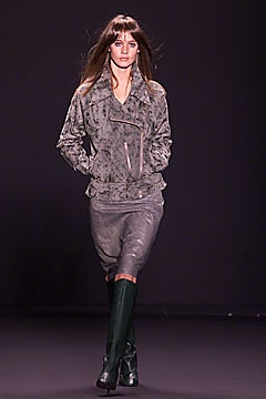 Vivienne Tam F/W 01 Look 7
