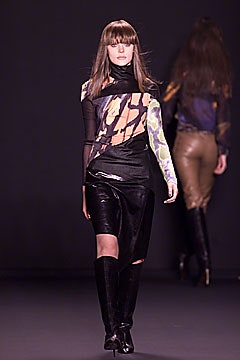 Vivienne Tam F/W 01 Look 15