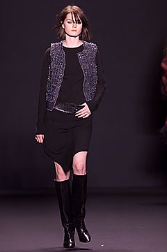 Vivienne Tam F/W 01 Look 28