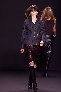 Vivienne Tam F/W 01 Look 34