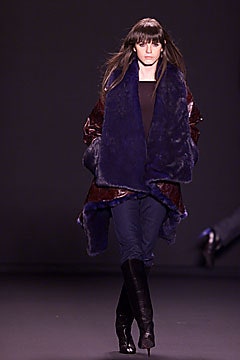 Vivienne Tam F/W 01 Look 35