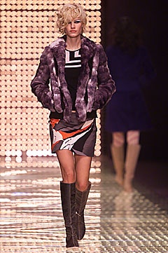 Versus Versace F/W 01 Look 27