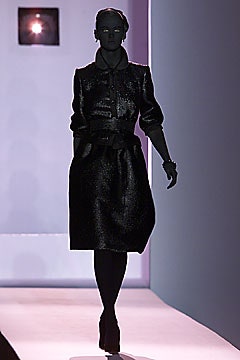 Viktor & Rolf F/W 01 Look 3