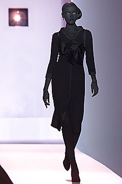 Viktor & Rolf F/W 01 Look 4