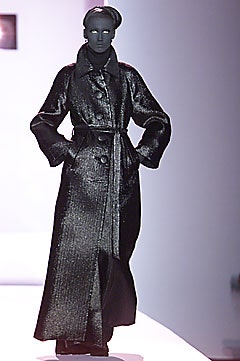 Viktor & Rolf F/W 01 Look 11