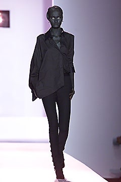 Viktor & Rolf F/W 01 Look 21