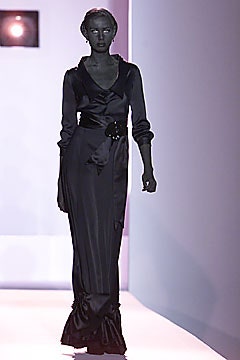 Viktor & Rolf F/W 01 Look 36