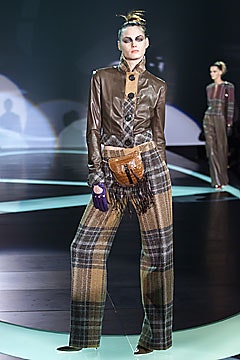 Valentino F/W 01 Look 25