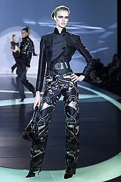 Valentino F/W 01 Look 43