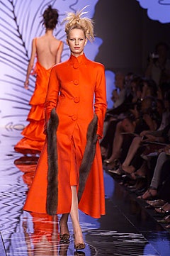 Valentino F/W 01 Couture Look 2