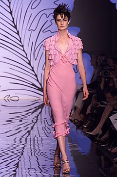 Valentino F/W 01 Couture Look 34
