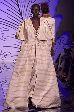 Valentino F/W 01 Couture Look 49