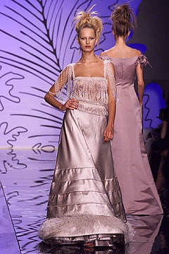 Valentino F/W 01 Couture Look 51