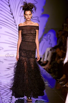Valentino F/W 01 Couture Look 52