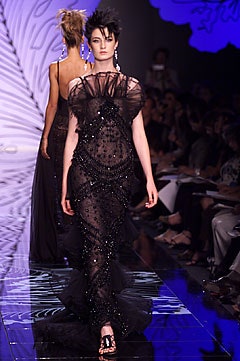 Valentino F/W 01 Couture Look 56