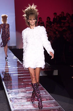 Versace F/W 01 Couture Look 18