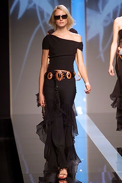 Valentino S/S 02 Look 2