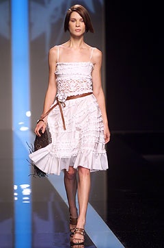 Valentino S/S 02 Look 25