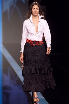 Valentino S/S 02 Look 46