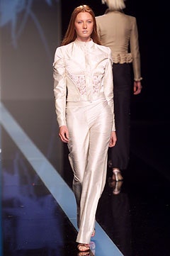 Valentino S/S 02 Look 59