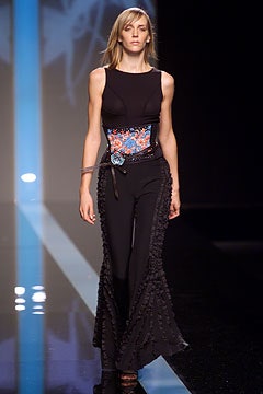 Valentino S/S 02 Look 71
