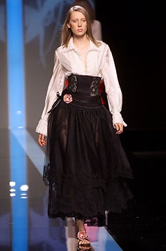 Valentino S/S 02 Look 83