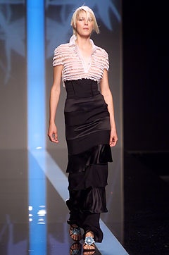 Valentino S/S 02 Look 85