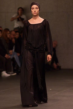 Veronique Branquinho S/S 02 Look 57