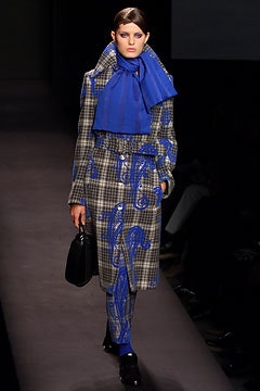 Viktor & Rolf F/W 02 Look 14