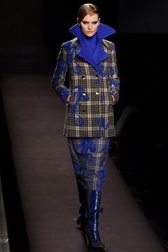 Viktor & Rolf F/W 02 Look 17