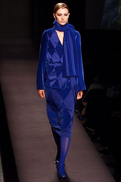 Viktor & Rolf F/W 02 Look 28