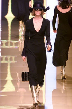 Valentino F/W 02 Look 28