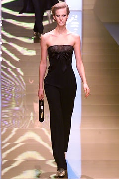 Valentino F/W 02 Look 33