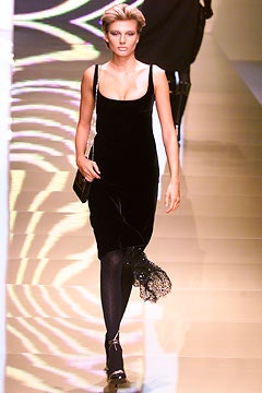 Valentino F/W 02 Look 38