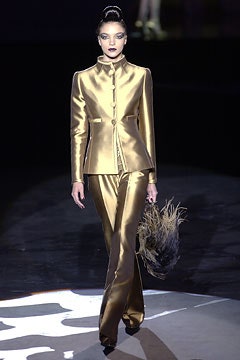 Valentino F/W 02 Couture Look 17