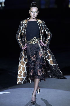 Valentino F/W 02 Couture Look 20