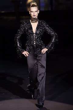 Valentino F/W 02 Couture Look 30
