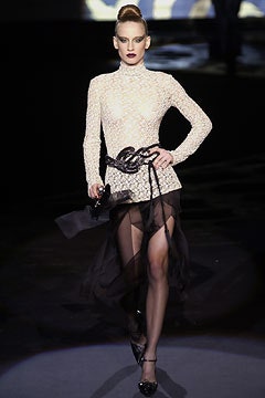 Valentino F/W 02 Couture Look 32