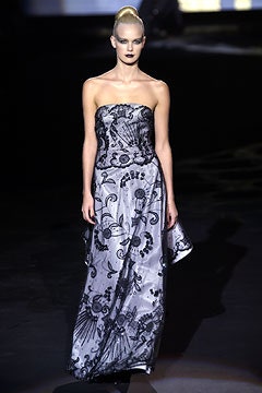 Valentino F/W 02 Couture Look 37