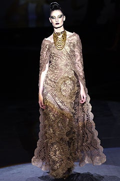 Valentino F/W 02 Couture Look 47