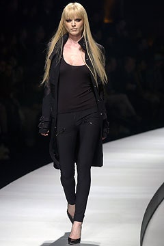 Versace F/W 03 Look 30