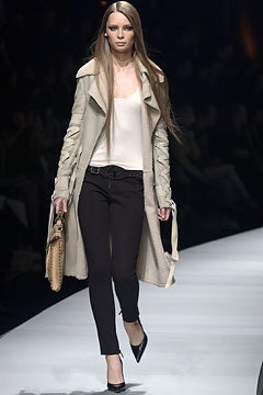 Versace F/W 03 Look 32
