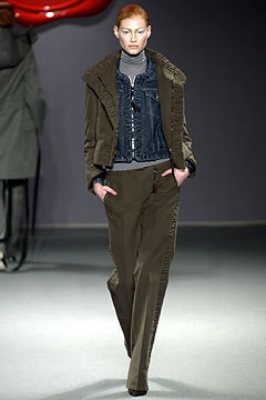 Viktor & Rolf F/W 03 Look 6