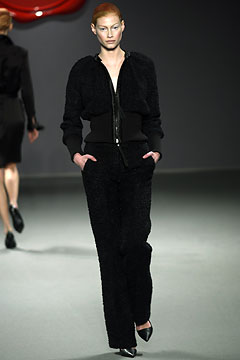 Viktor & Rolf F/W 03 Look 19