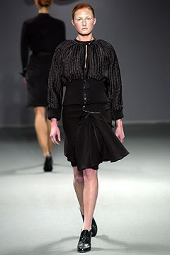 Viktor & Rolf F/W 03 Look 24