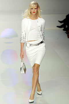 Valentino S/S 04 Look 23