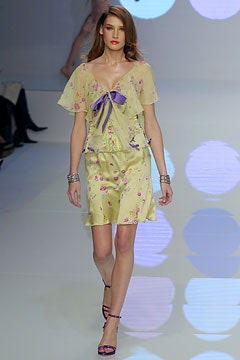 Valentino S/S 04 Look 36