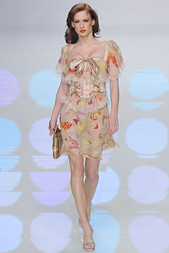 Valentino S/S 04 Look 38
