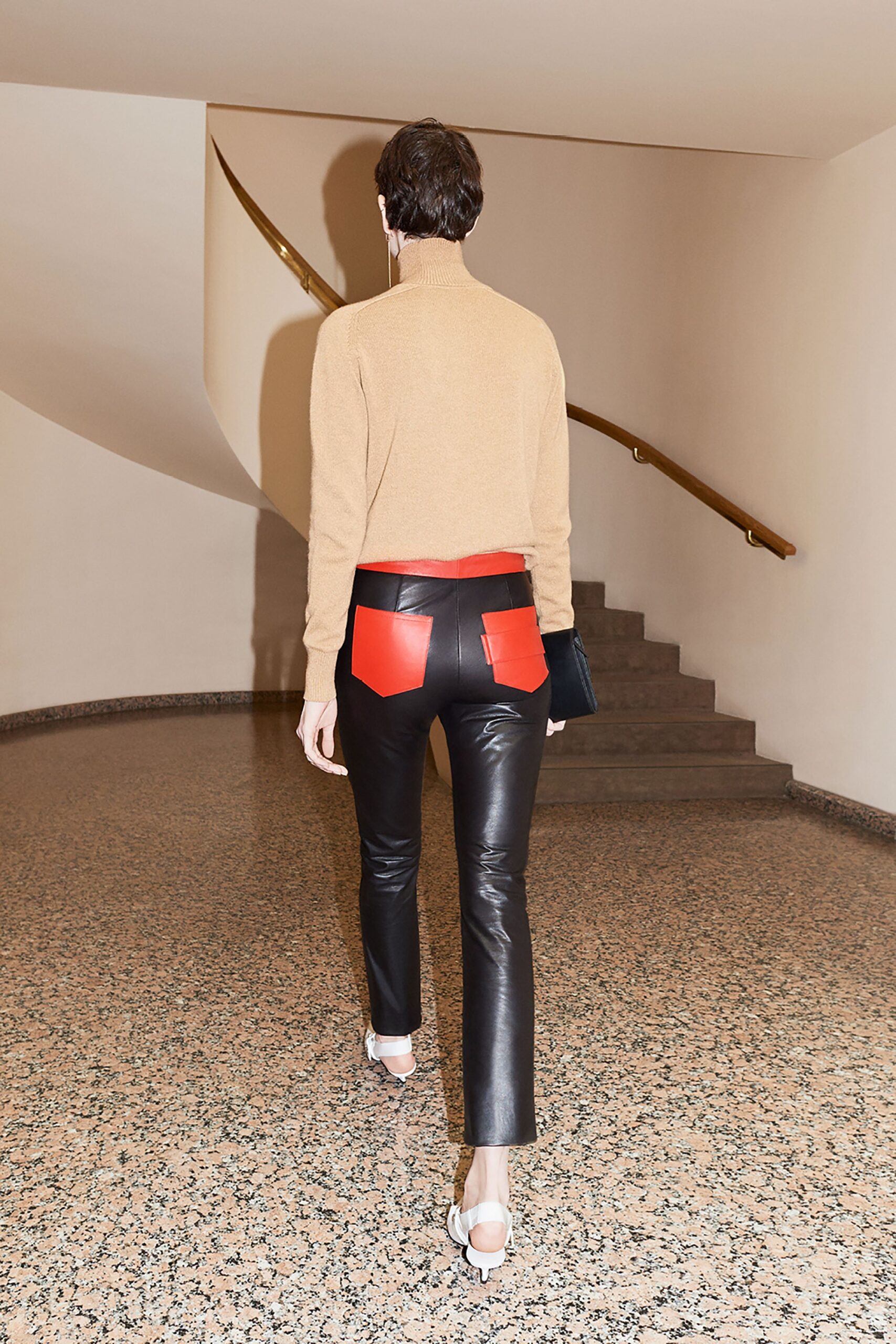 Victoria Beckham Resort 18 Look 9